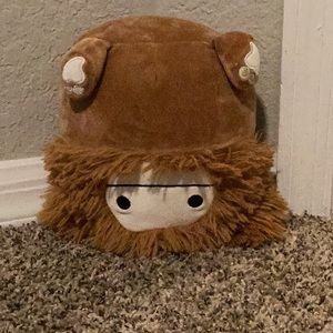 Benny 8 inch Squishmallow (yeti/big foot)